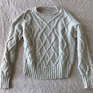 Gap sweater